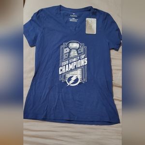Women's Medium Tampa Bay Lightning 2020 Stanley Cup t-shirt